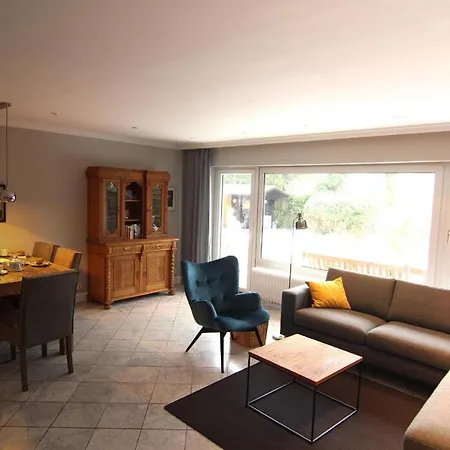 Nyaraló Ferienhaus-oene